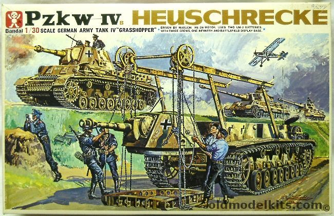 Bandai 1/30 Heuschreke Pzkw IVb Grasshopper Motorized - With Diorama Display Base, 4254H-600 plastic model kit